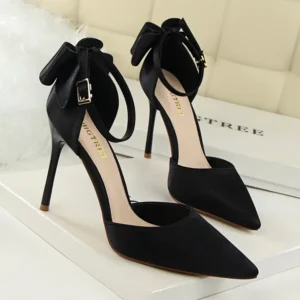 Pointed-toe satin sandals