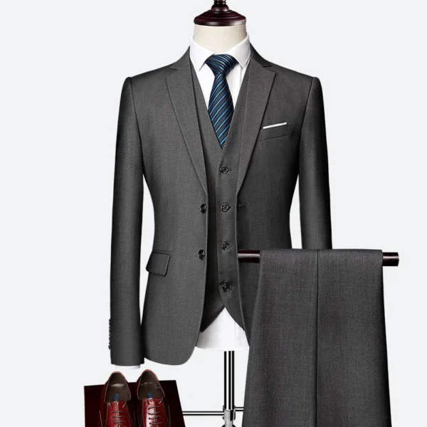 Luxury 3-Piece Slim Fit Wedding Suit - Image 2