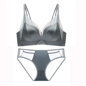 Plus Size Seamless Lingerie