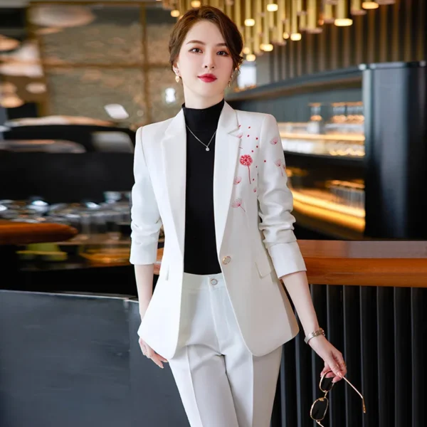 Professional Office Wear with Timeless Style - Image 3